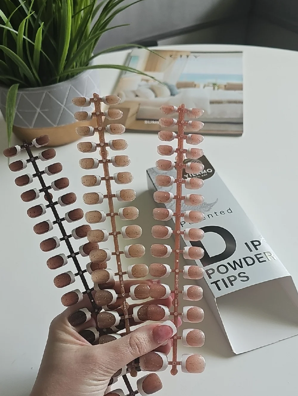 NWT Sparkling French Tip Press-On Nails